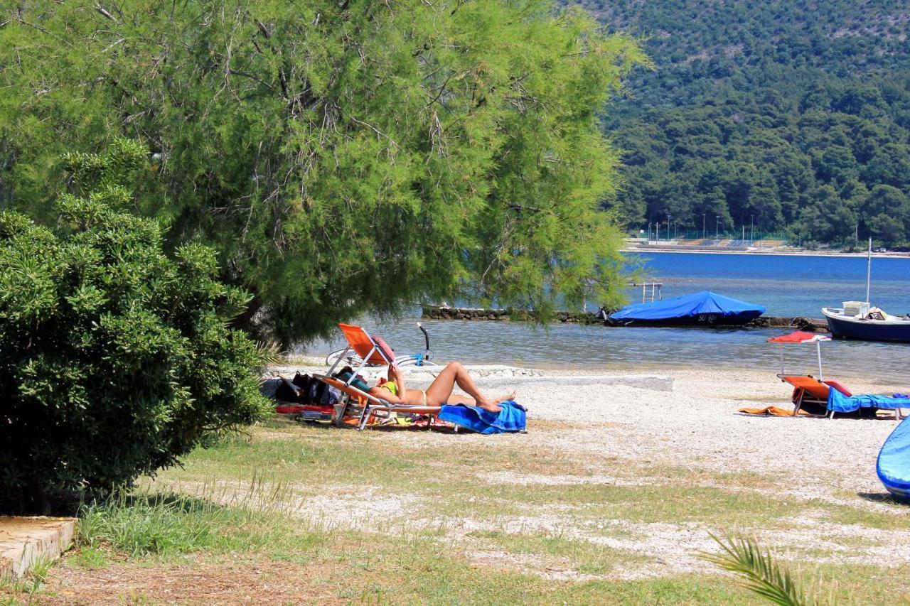 Apartments By The Sea Sladjenovici, Dubrovnik - 11531 Slano Esterno foto